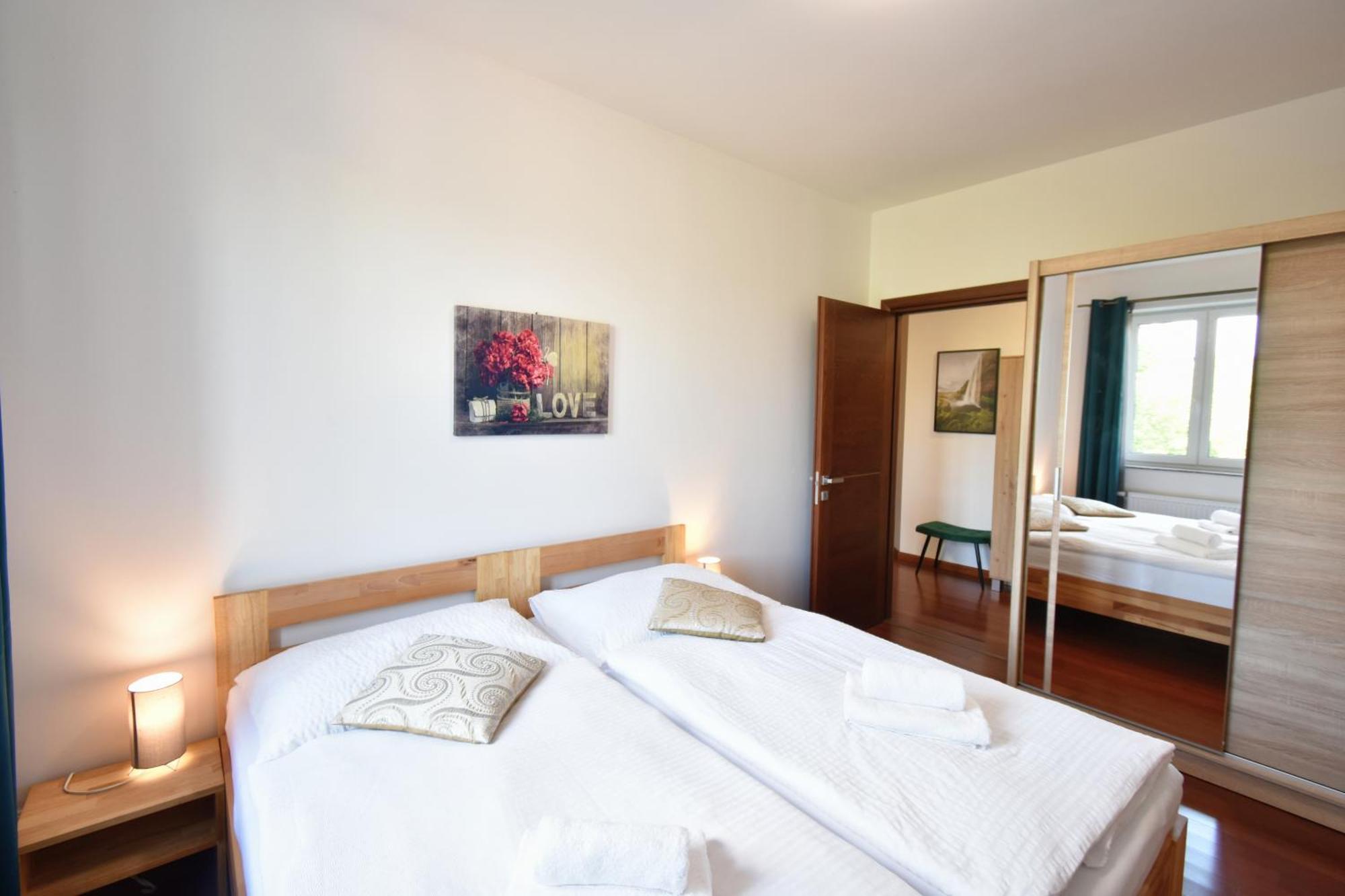 Rezidence Moser Family Apartments Karlovy Vary Bagian luar foto